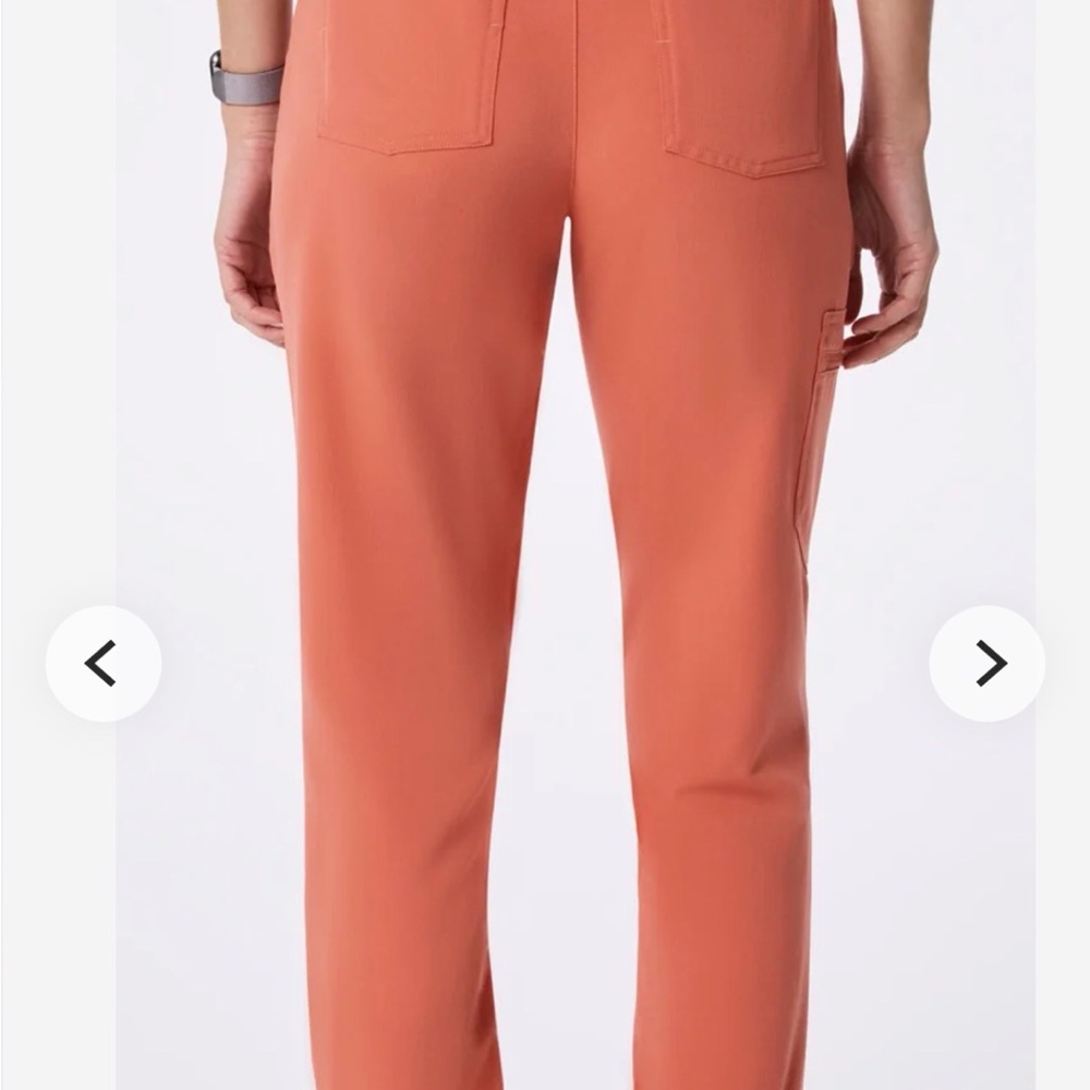 🎀 Figs scrub set Terracotta Catarina TopXS regular Zamora Joggers size S petite🎀 - Picture 12 of 12